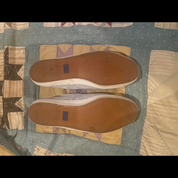 Shoes - Picture 6 of 6